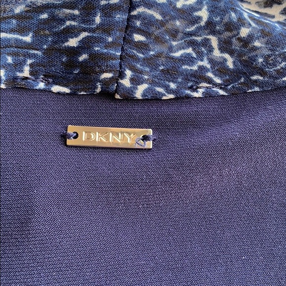 DKNY Blouse - Picture 4 of 5